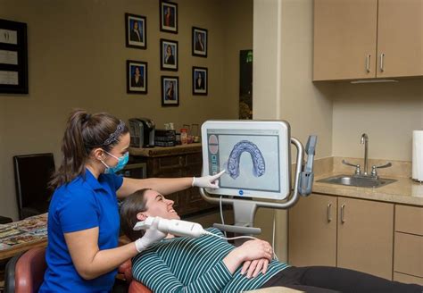 San antonio orthodontics - Orthodontics. UT Dentistry's orthodontics division is actively involved in all three major areas of academic activities: teaching, research/scholarship, and service. Besides fulfilling the primary function in the area of didactic and clinical teaching of orthodontics in the predoctoral program, the division focuses on state-of-the-art education ... 